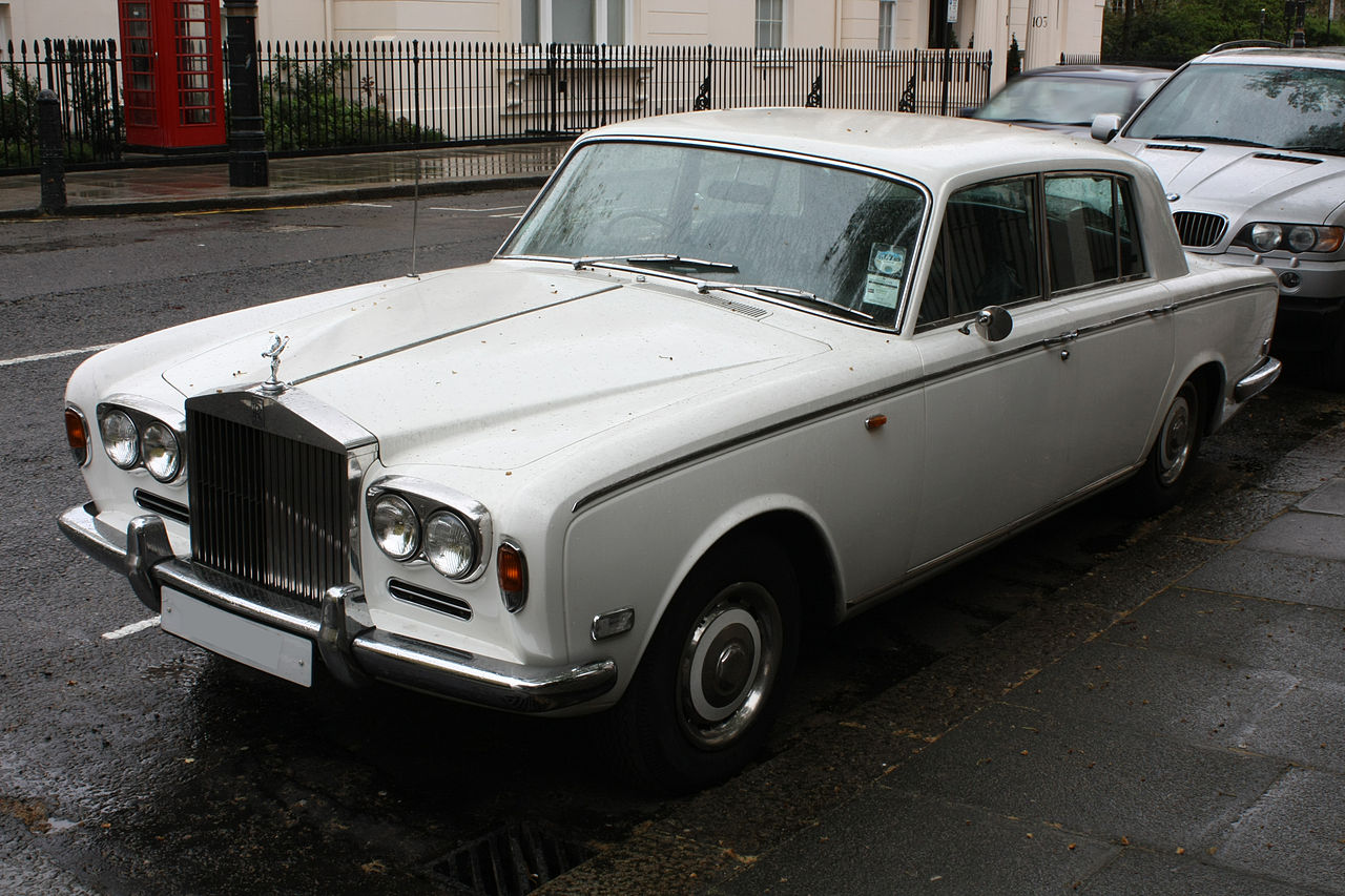 Rolls_Roye_Silver_Shadow_Front