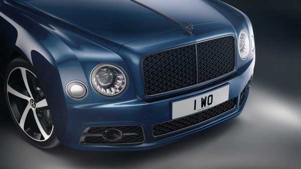 Mulsanne 675 Edition - 4, Front Grille