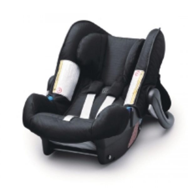 2020_Bentley_accessories_Child seat_sales promotion_flyer_page-0001